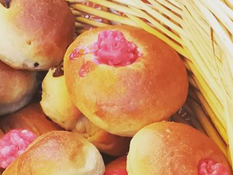 Boulangerie locale avec pains traditionnels en Isère avec les céréales du Trièves